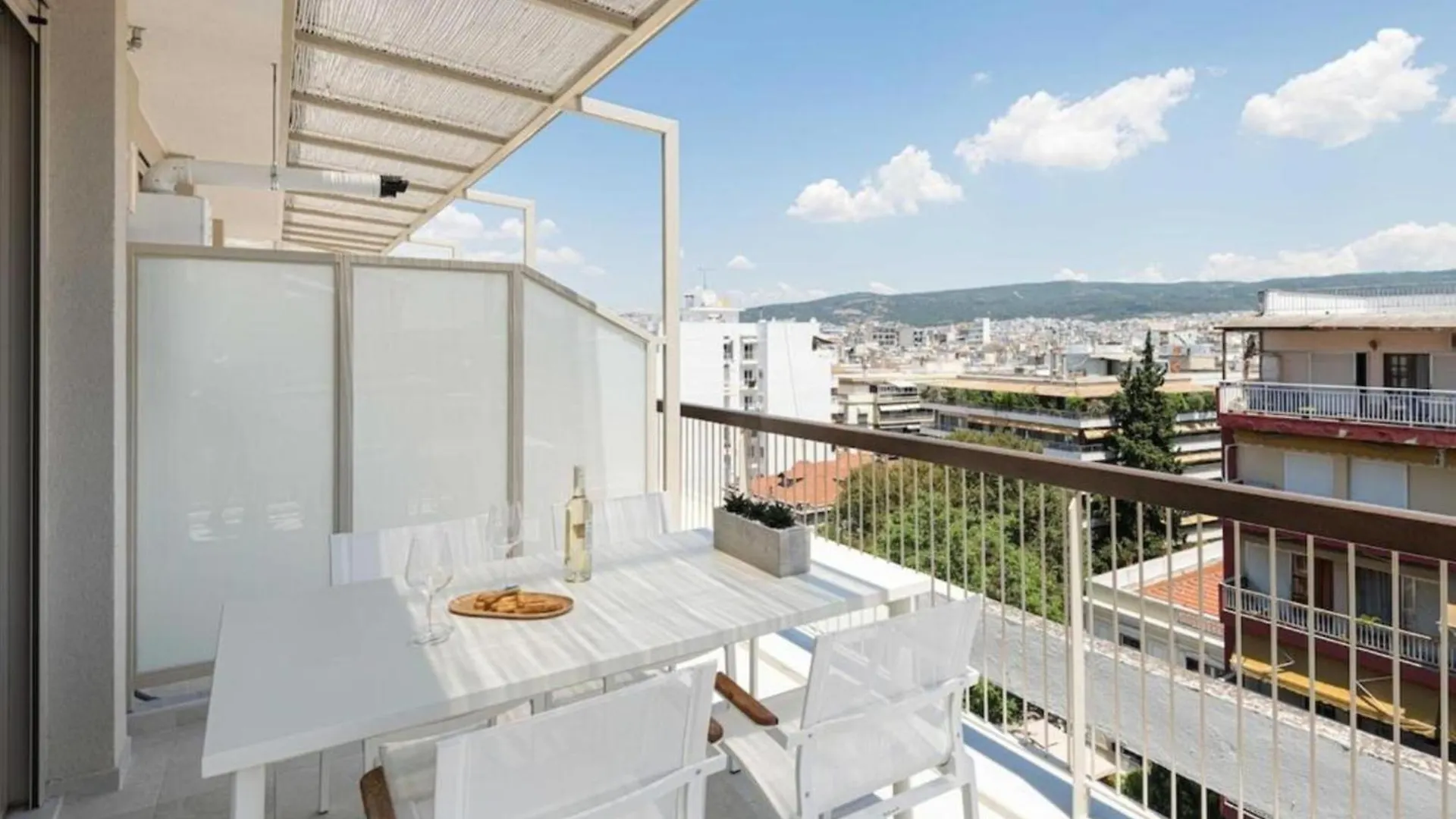 Elegant Mountain-View Apartment Next To Seaside Szaloniki